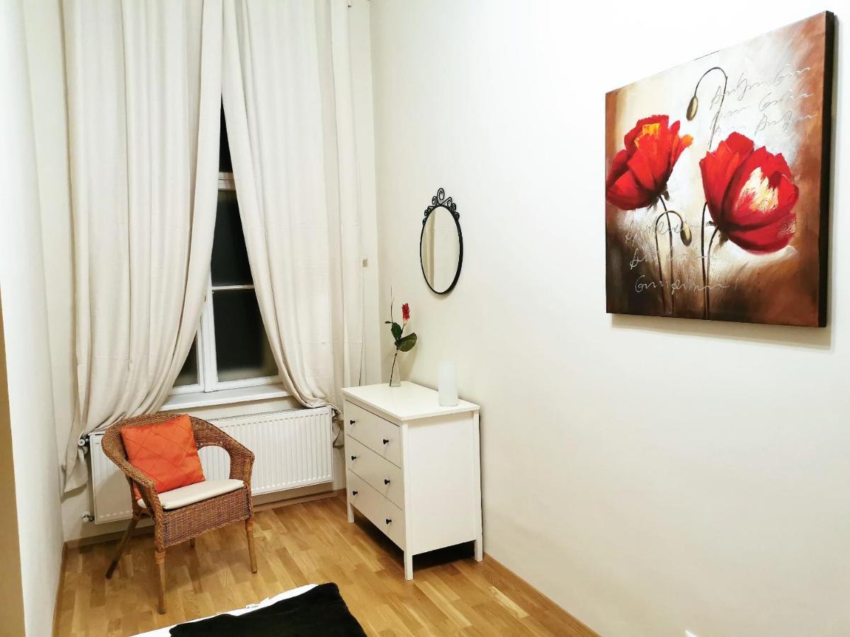 Orangehomes Kalvin Sq 2 Bedroom Apartment Budapest Eksteriør billede