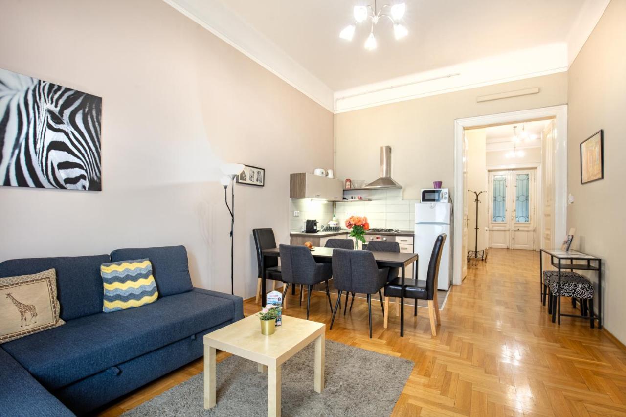 Orangehomes Kalvin Sq 2 Bedroom Apartment Budapest Eksteriør billede
